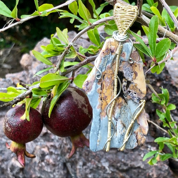 Petrified Wood Wire Wrapped Pendant - Picture 1 of 2